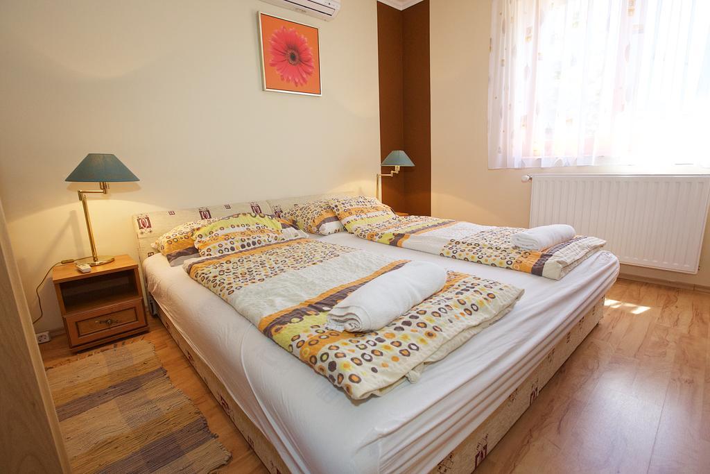 Zoli Apartmanok-Bródy 51-53 Hajdúszoboszló Dış mekan fotoğraf