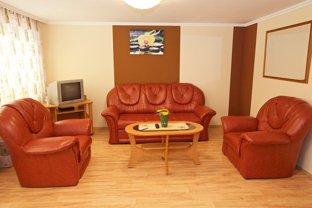 Zoli Apartmanok-Bródy 51-53 Hajdúszoboszló Dış mekan fotoğraf