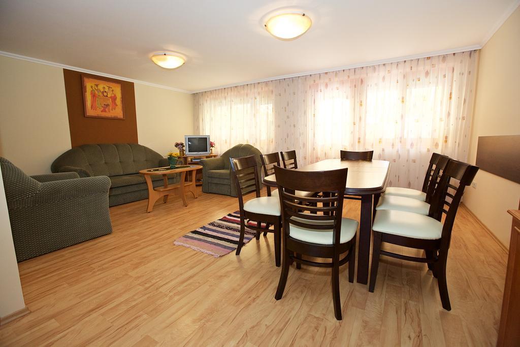Zoli Apartmanok-Bródy 51-53 Hajdúszoboszló Dış mekan fotoğraf